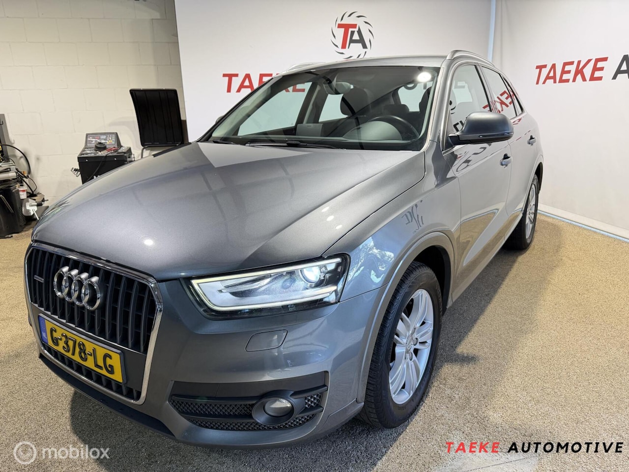 Audi Q3 - 2.0 TFSI quattro S Edition AUT/CLIMA/CRUISE/STOELVER - AutoWereld.nl