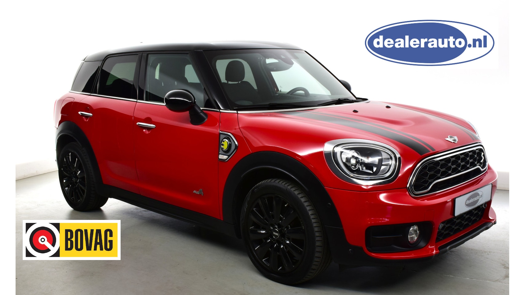 MINI Countryman - Mini Cooper S E ALL4 Chili: keyless entry, stoelhoogte vest, HUD, stoelverw, Harman Kardon - AutoWereld.nl