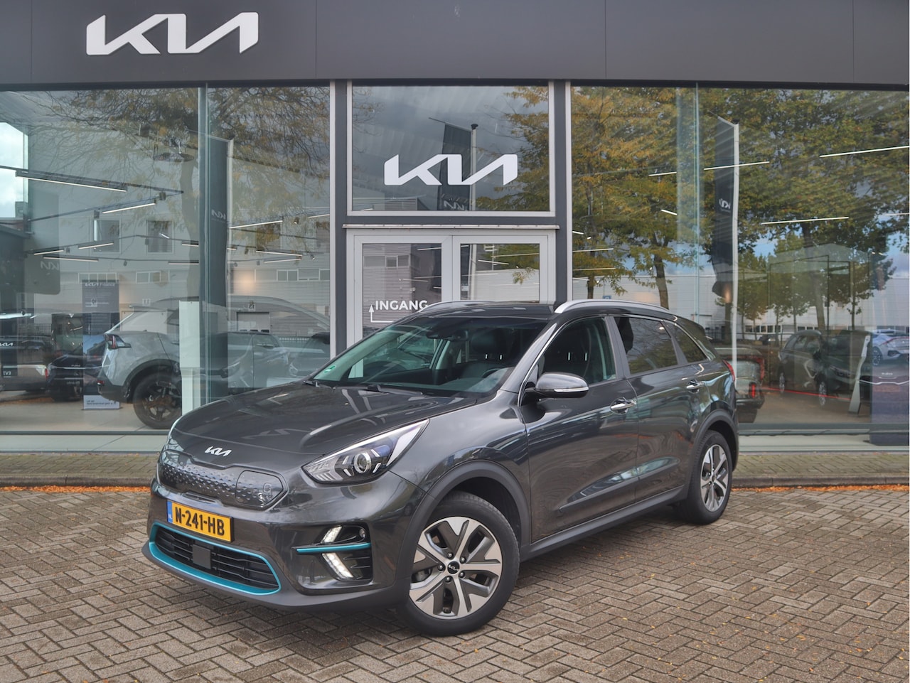 Kia e-Niro - Edition 64 kWh | Navigatie | Camera | Trekhaak | Tot 10jr. Garantie | - AutoWereld.nl