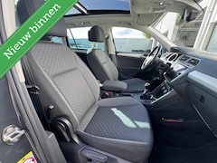 Volkswagen Tiguan - 1.4 TSI Comfortline|Pano|trekh.|PAS V/A|adapt.cruise|19"|