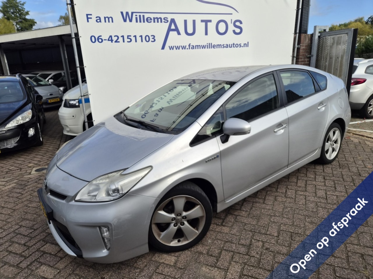 Toyota Prius - 1.8 Business hud Navi Camera - AutoWereld.nl