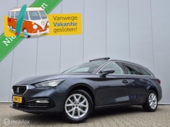 SEAT Leon Sportstourer - 1.5 TSI STYLE LAUNCH/PANO/TREKHAAK/BEATS/PARK ASSIST/FULL LED/CAMERA/VIRTUAL