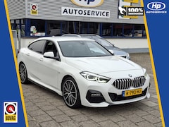 BMW 2-serie Gran Coupé - 218i High Exe M-SPORTPAKKET Navigatie/Trekhaak/Carplay/19inch LM/Privacy Glass/Full LED/PD