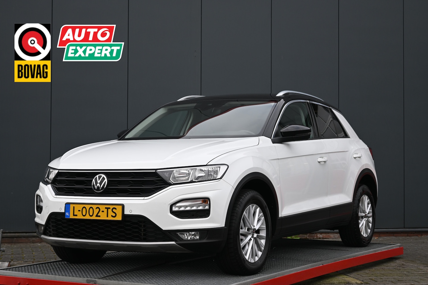 Volkswagen T-Roc - 1.0 TSI Style Business trekhaak - AutoWereld.nl