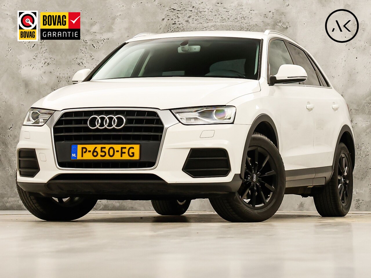 Audi Q3 - 1.4 TFSI Blackpack Sport 150Pk Automaat (NAVIGATIE, CLIMATE, STOELVERWARMING, GETINT GLAS, - AutoWereld.nl