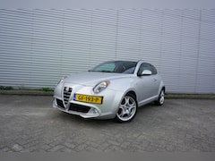 Alfa Romeo MiTo - 0.9 TwinAir Distinctive Climate / Navi / Cruise / leder / Parkeers. / Lm velgen / NAP