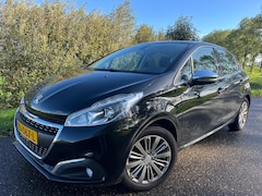 Peugeot 208 - 1.2 PureTech Blue Lease Allure