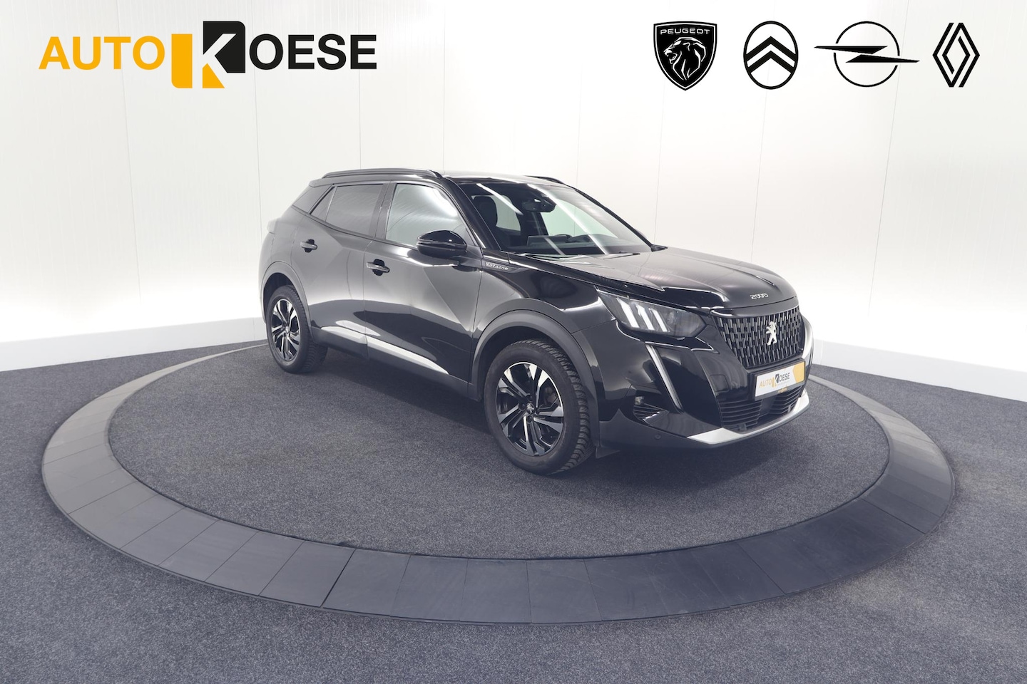Peugeot 2008 - PureTech 130 GT-Line | Camera | Adaptieve Cruise Control | Allseason Banden | Navigatie - AutoWereld.nl