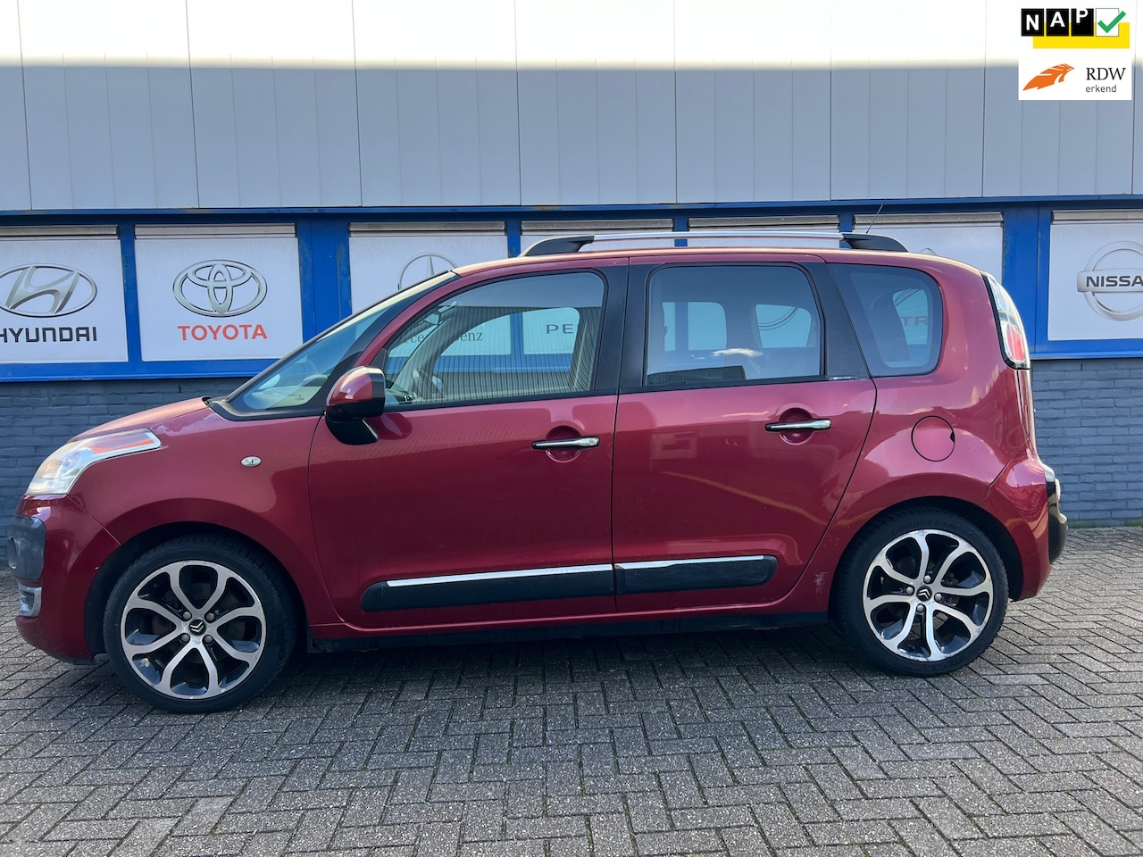 Citroën C3 Picasso - 1.6 VTi Exclusive 2010 103000KM NWE.APK 1950EU - AutoWereld.nl