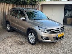 Volkswagen Tiguan - tiguan 1.4 tsi sport/style, cruise, airco, licht metaal