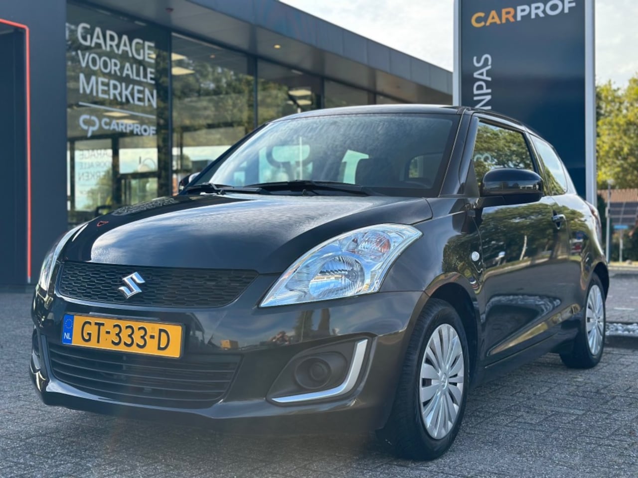 Suzuki Swift - 1.2 Comfort Perfect onderhouden '' 1e Eigenaar - Airco - Allseasonbanden '' - AutoWereld.nl