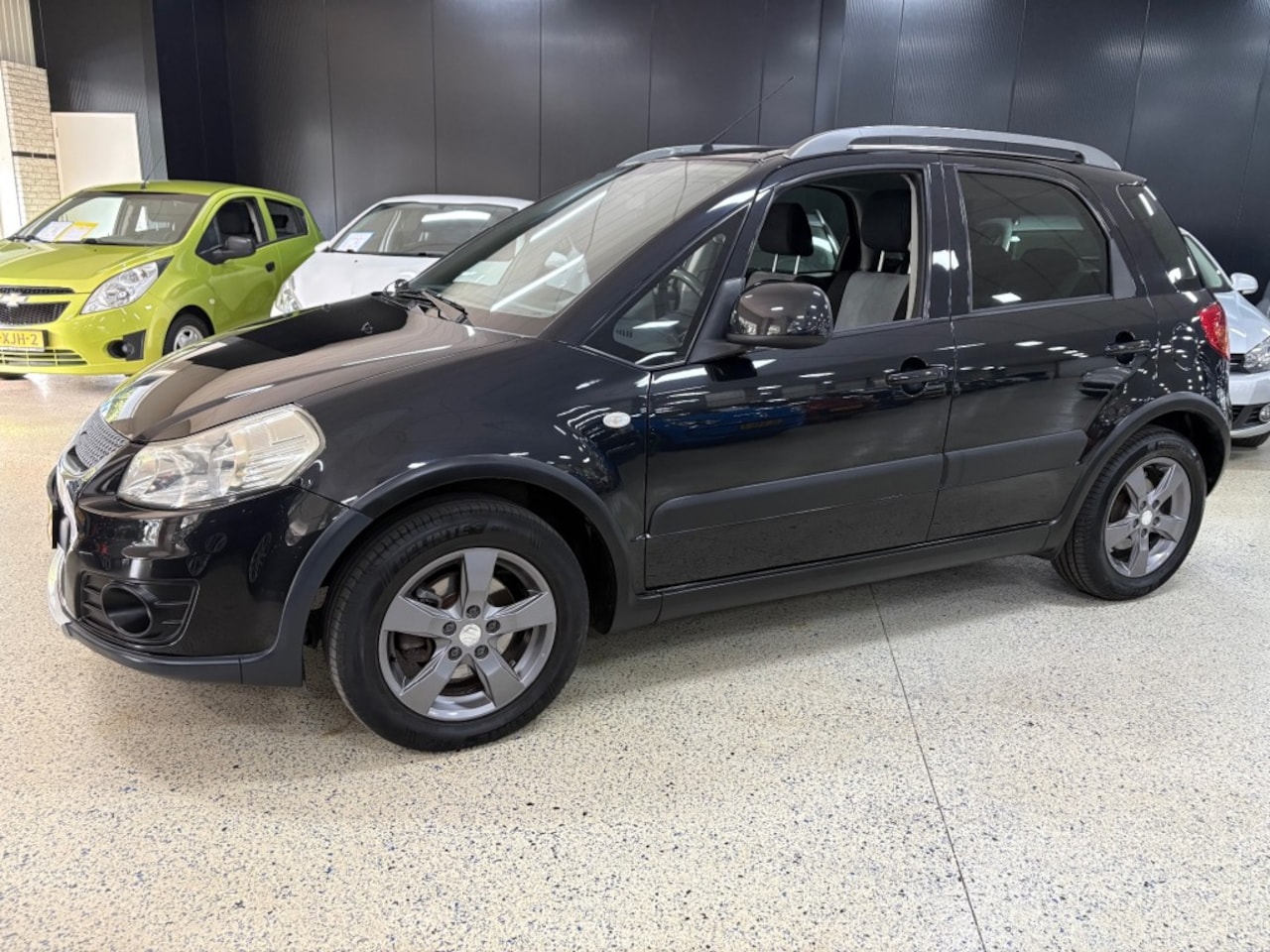 Suzuki SX4 - 1.6 Limited ECC Airco Trekhaak Keyless NL dealer NAP - AutoWereld.nl