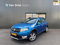 Dacia Sandero Stepway - TCe 90 Lauréate / Navigatie / Trekhaak