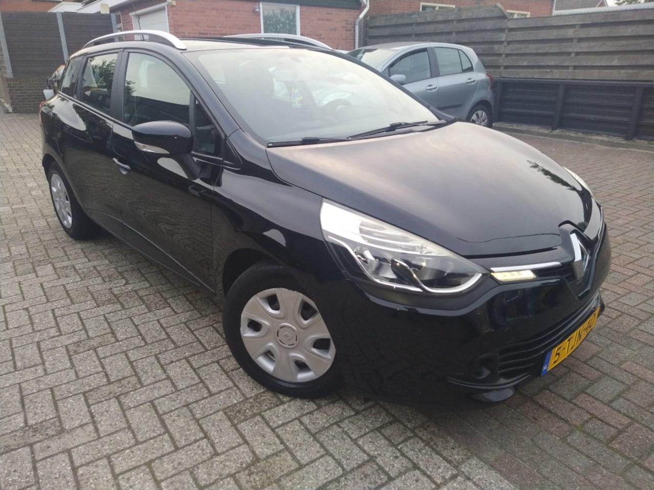 Renault Clio Estate - 1.5 dCi Expression 1.5 dCi Expression - AutoWereld.nl