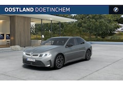 BMW i3 - 40 xDrive M Sport / Panoramadak / Trekhaak / M Sportstoelen / Adaptieve LED / 3D Head-Up /