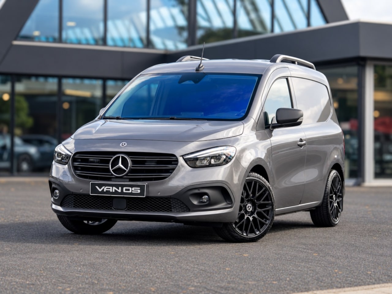 Mercedes-Benz Citan - 112 CDI L1 Select | Winterpakket | Keyless | Camera | LED | Carplay - AutoWereld.nl