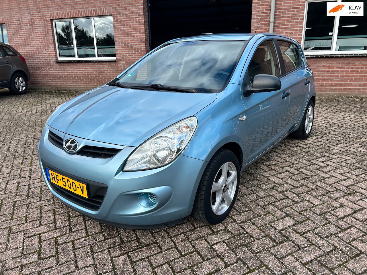 Hyundai i20 - 1.2i DynamicVersion//Nieuwe APK bij aflevering - AutoWereld.nl
