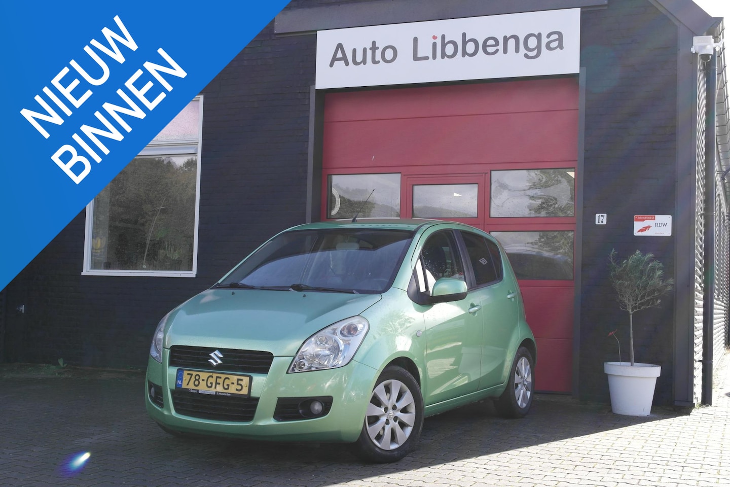 Suzuki Splash - 1.2 Exclusive AIRCO / CV / ELEKTR. RUITEN / RADIO-CD / LM VELGEN / DEALERONDERHOUDEN - AutoWereld.nl