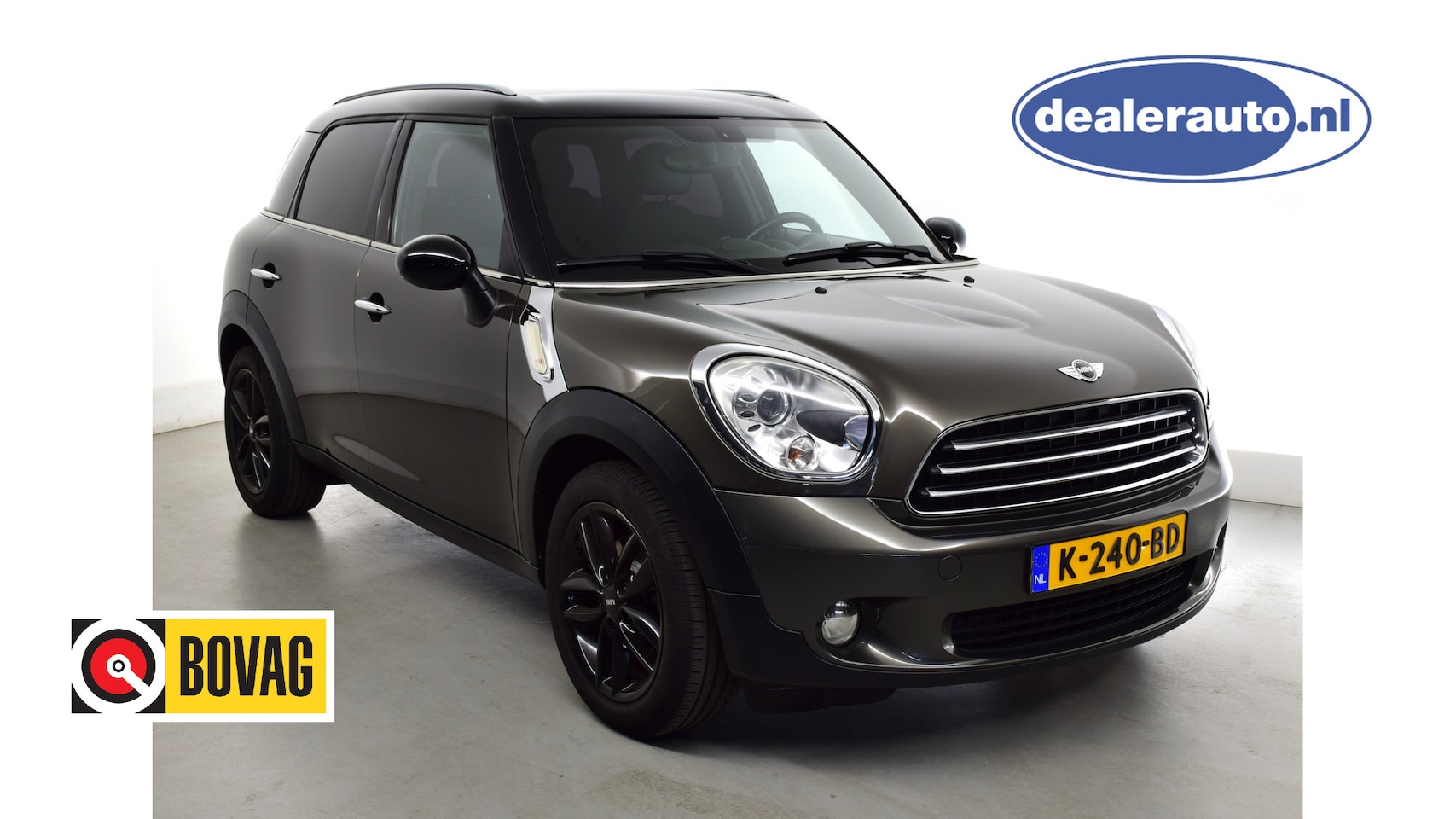 MINI Countryman - 1.6 Cooper Salt trekhaak, stoelverw, multIstuur, privacyglas, cruise, airco - AutoWereld.nl