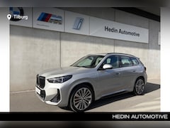 BMW X1 - xDrive25e M Sport Pro Pakket | Head-Up Display | Driving Assistant Plus | Glazen panoramad