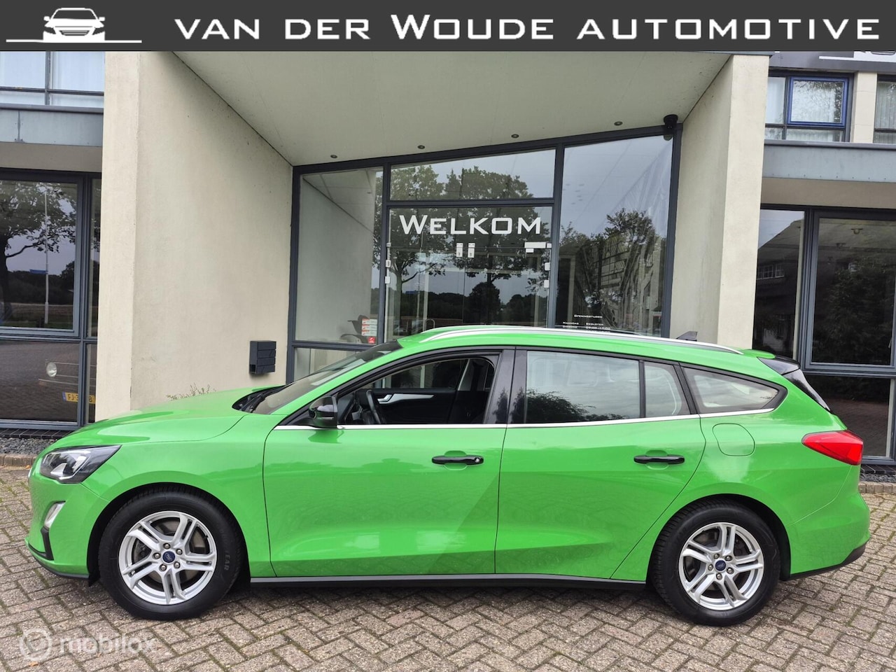 Ford Focus Wagon - 1.0 EcoBoost Trend Edition Navi|T.haak|LED - AutoWereld.nl