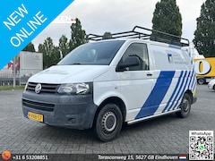 Volkswagen Transporter - 2.0 TDI L1H1 T800 Baseline | € 3.950, - NETTO | Imperiaal | Trekhaak |
