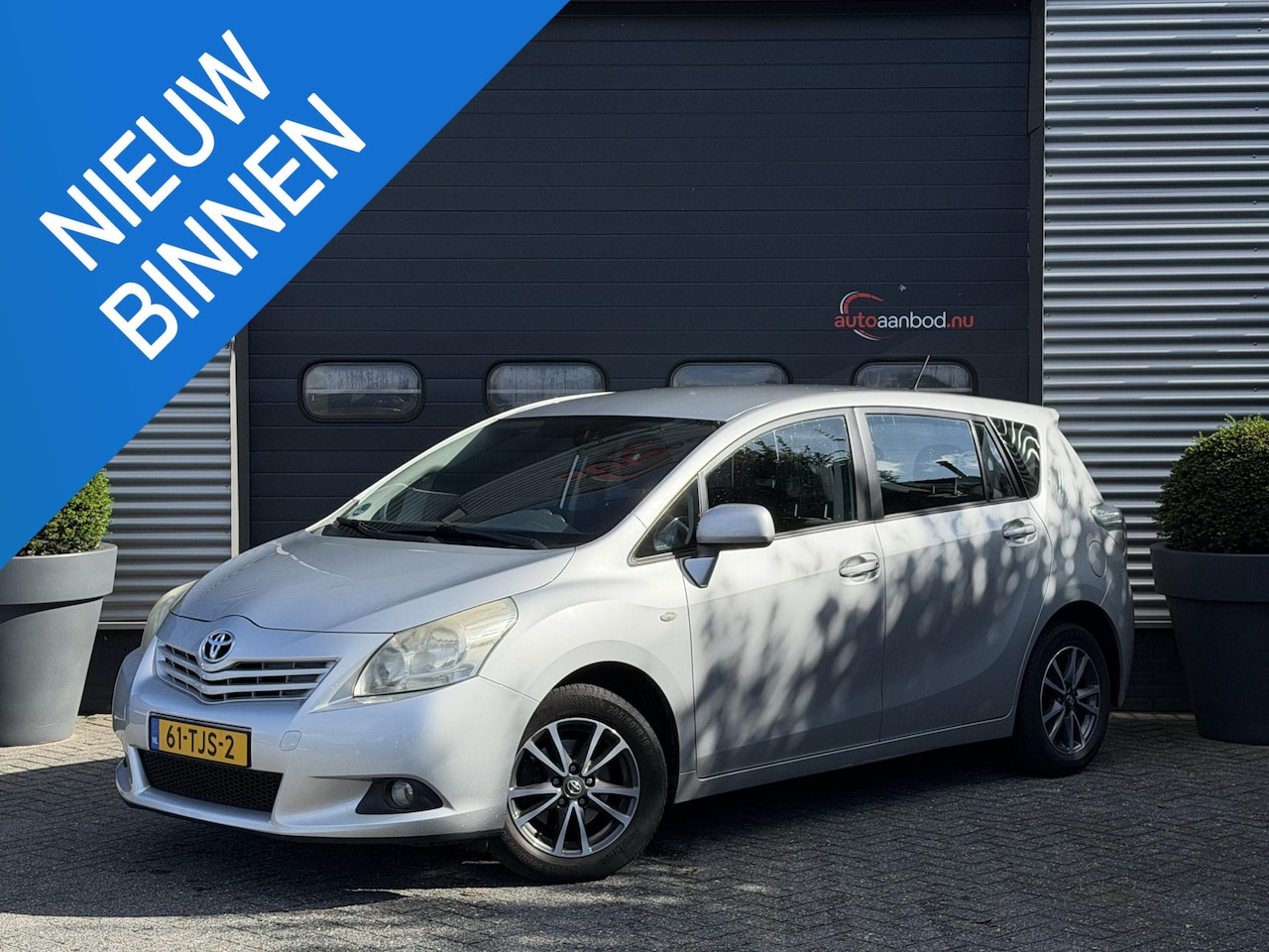 Toyota Verso - 1.8 VVT-i Aspiration | Navigatie | Camera | Trekhaak | Lichtmetalen Velgen | - AutoWereld.nl