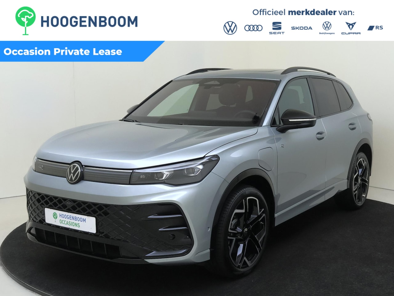 Volkswagen Tiguan - 1.5 eHybrid R-Line Edition | SoH 99% | Panoramadak | Trekhaak | Lederen bekleding met vent - AutoWereld.nl