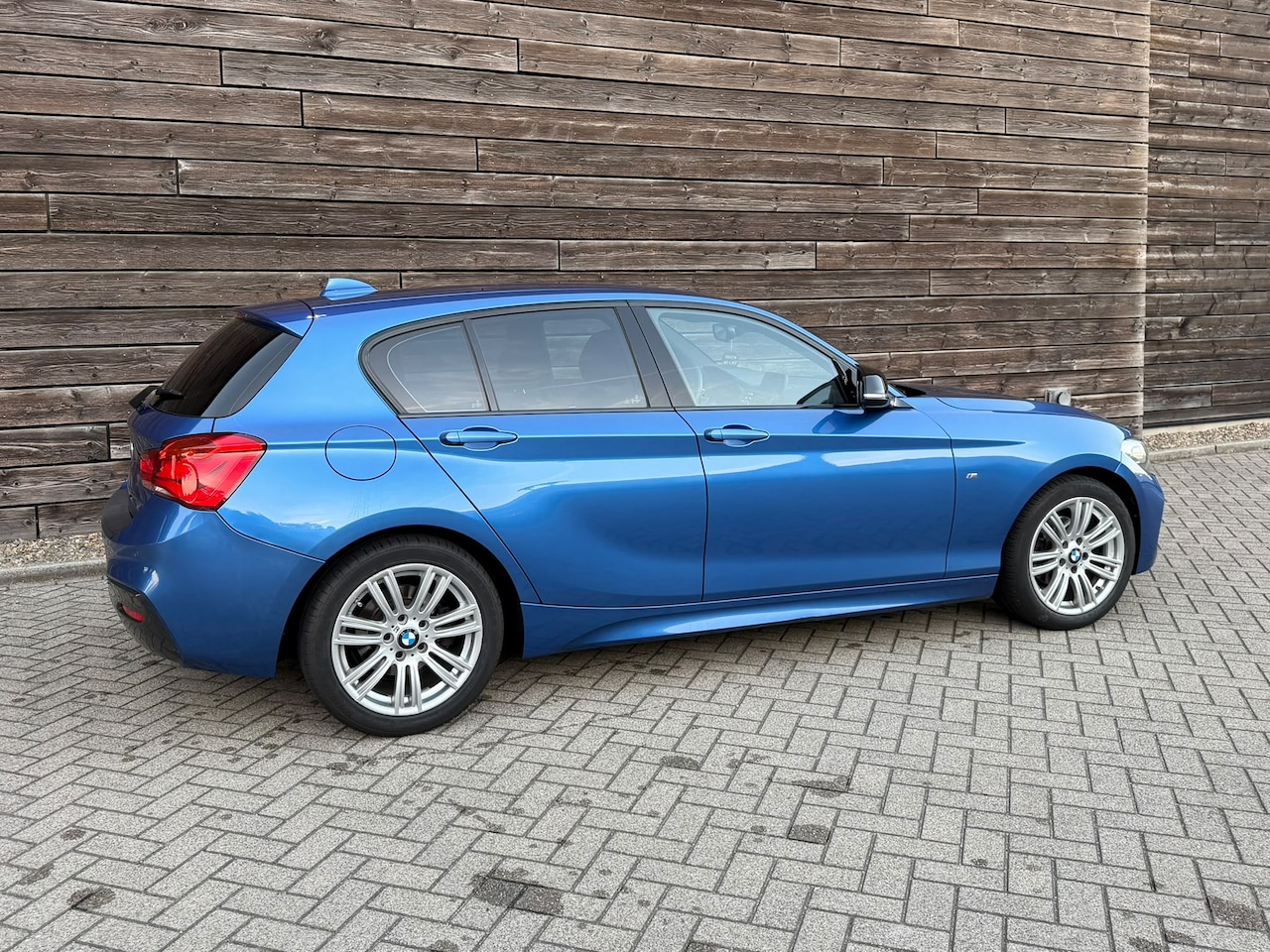 BMW 1-serie - 116i Edition M Sport Executive - AutoWereld.nl