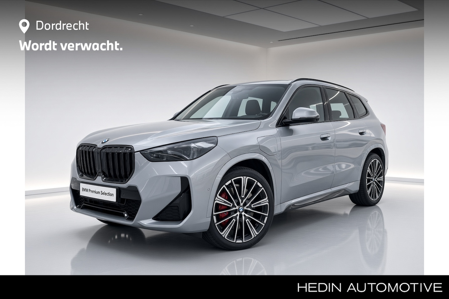BMW X1 - xDrive25e | M-Sport Pro | 20 inch | Panoramadak | Harman Kardon | Driving Assistant Plus | - AutoWereld.nl
