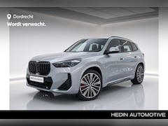 BMW X1 - xDrive25e | M-Sport Pro | 20 inch | Panoramadak | Harman Kardon | Driving Assistant Plus |