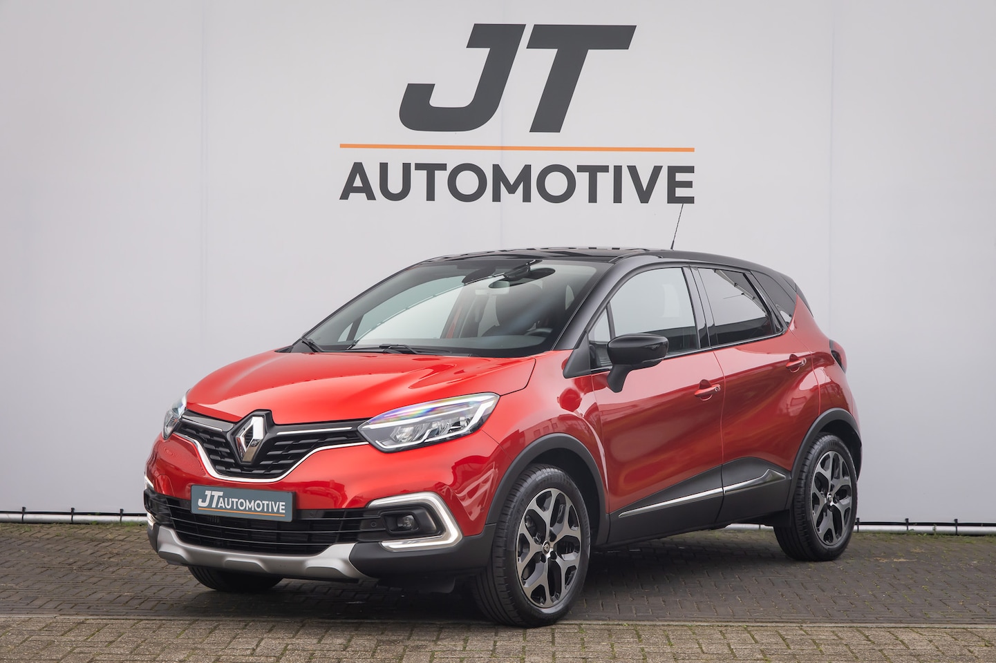 Renault Captur - 1.2 TCe Limited Camera | Cruise control | Pdc | automatisch inparkeren | Elektrische ramen - AutoWereld.nl