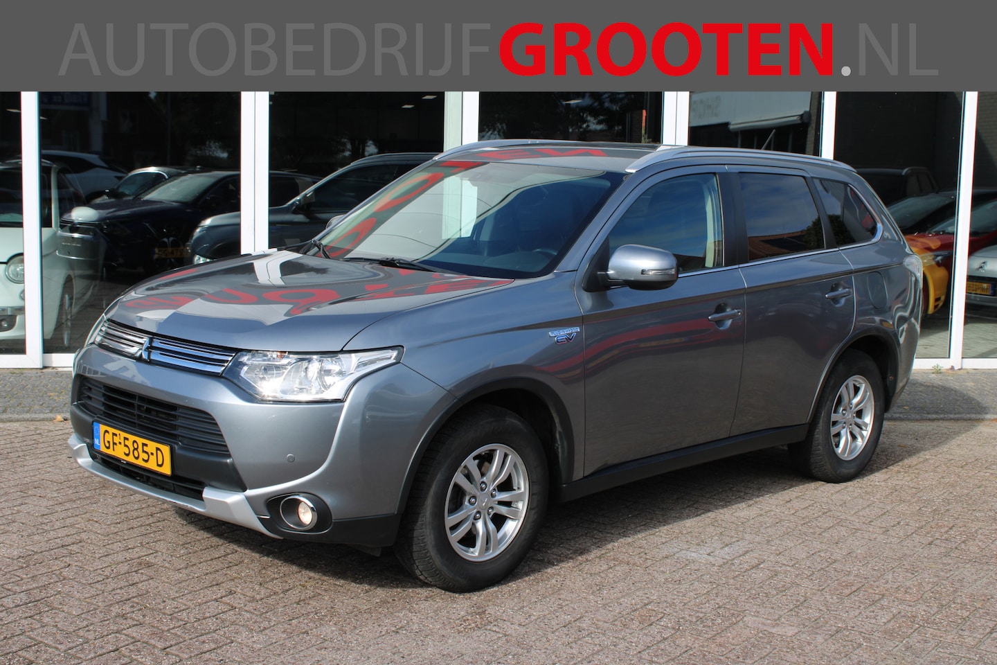 Mitsubishi Outlander - 2.0 PHEV Business Edition X-Line 2.0 PHEV Business Edition X-Line - AutoWereld.nl