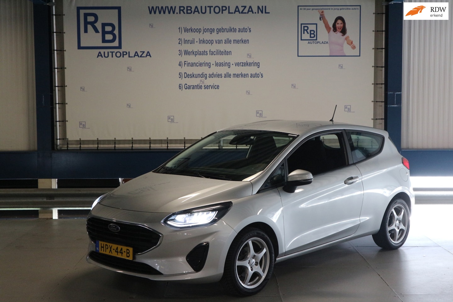 Ford Fiesta - 1.1 Connected / NIEUW MODEL / LED / VELG / NIEUWSTAAT ! ! ! - AutoWereld.nl