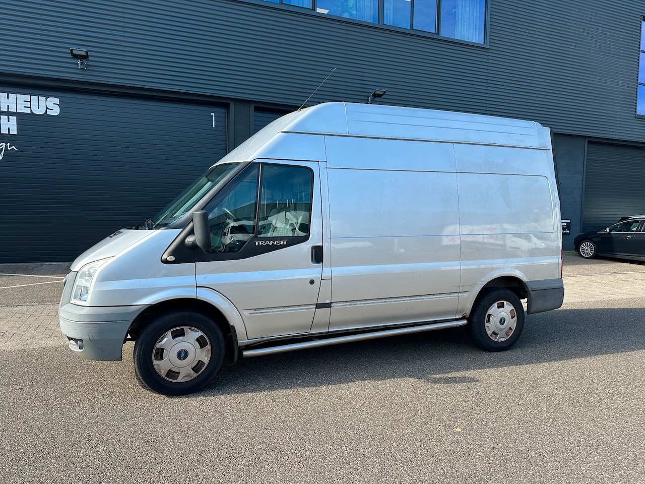 Ford Transit - 300M 2.4 TDCI HD N.A.P LAADKLEP - AutoWereld.nl
