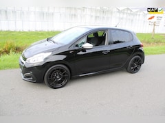 Peugeot 208 - 1.2 PureTech Urban Soul 5 Drs GT -Look