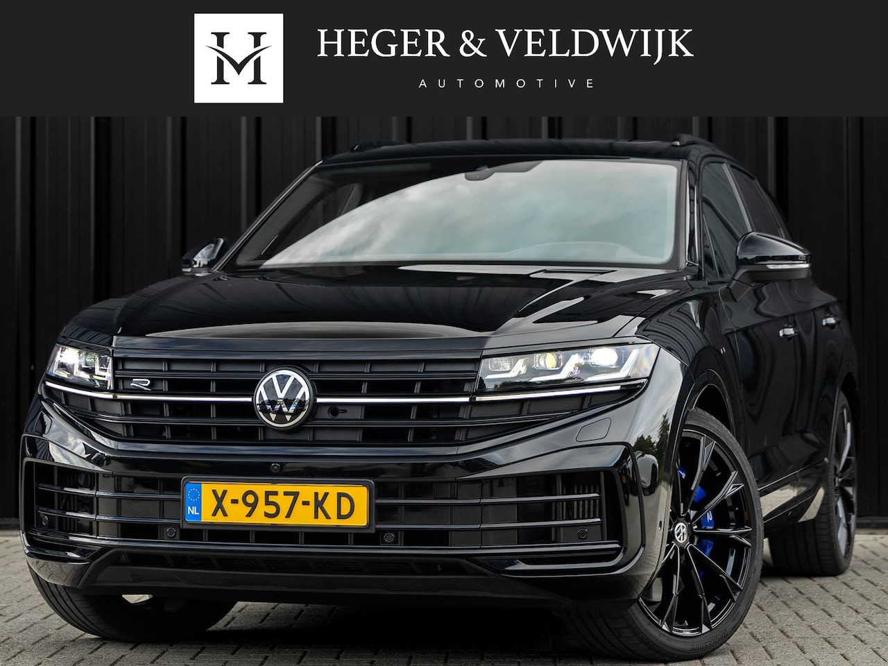 Volkswagen Touareg - 3.0 TSi eHybrid 4MOTION R | Adaptive cruise | Head-up | Panorama dak | Dynaudio | Ambiance - AutoWereld.nl