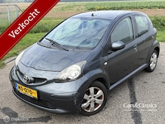 Toyota Aygo - 1.0 - 5 Deurs - Airco