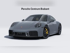Porsche 911 - Carrera 4 GTS