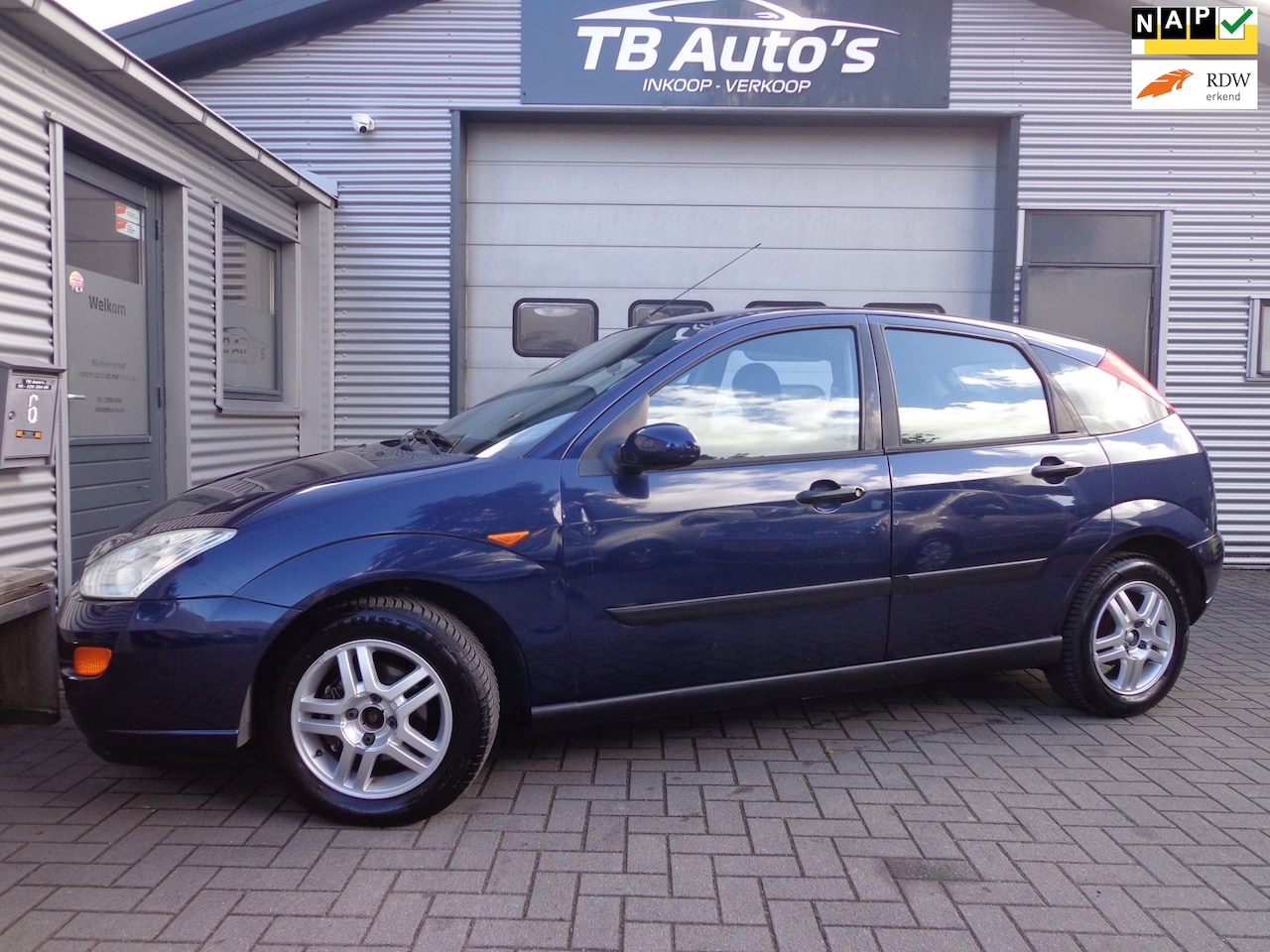 Ford Focus - 1.6-16V Collection ! 120.456 KM / APK 08-10-2027 ! - AutoWereld.nl