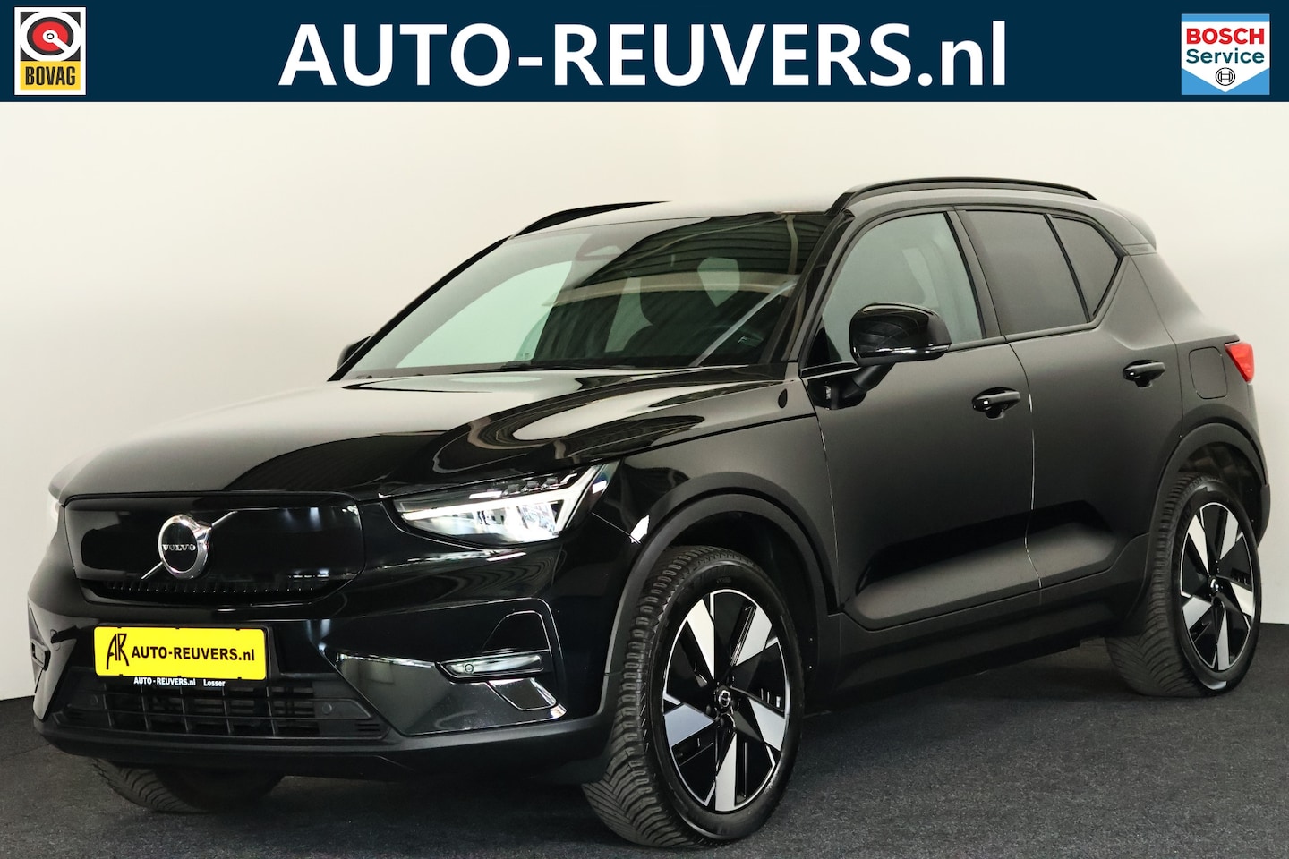 Volvo XC40 - Recharge Twin Plus 82 kWh / Pilot assist / Cam / Trekhaak / Allseason - AutoWereld.nl