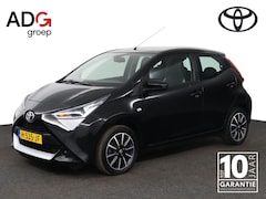 Toyota Aygo - 1.0 VVT-i x-play | Achteruitrijcamera | Airco | Lichtmetalen Velgen | Bluetooth |