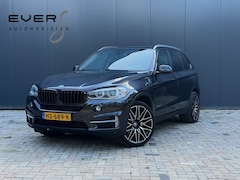 BMW X5 - X-Drive 40E, Origineel Nederlands, SOH 89%, Sfeerverlichting, Zwart optiek, Leder, Trekhaa
