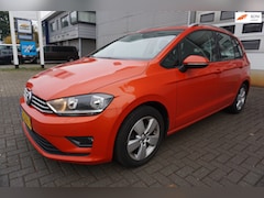 Volkswagen Golf Sportsvan - 1.6 TDI Highline Automaat / NAVI / STUURVERWARMING