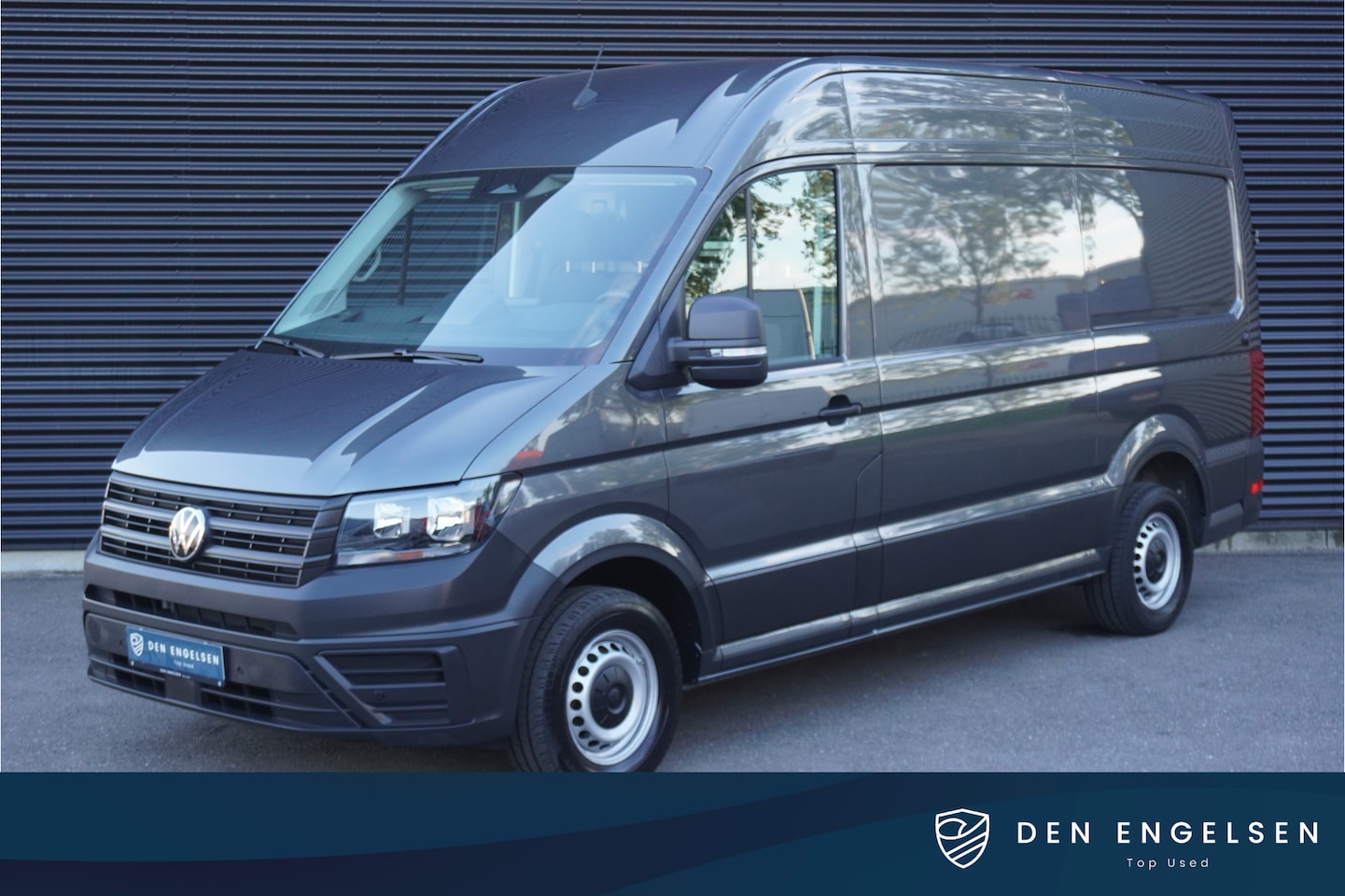 Volkswagen Crafter - 140pk Facelift L3H3/L2H2 Apple carplay Camera Parkeer sensoren Airco 3-zits Digitaal dashb - AutoWereld.nl