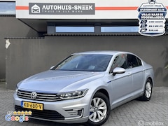 Volkswagen Passat - 1.4 TSI GTE Highline | Keyless | Trekhaak