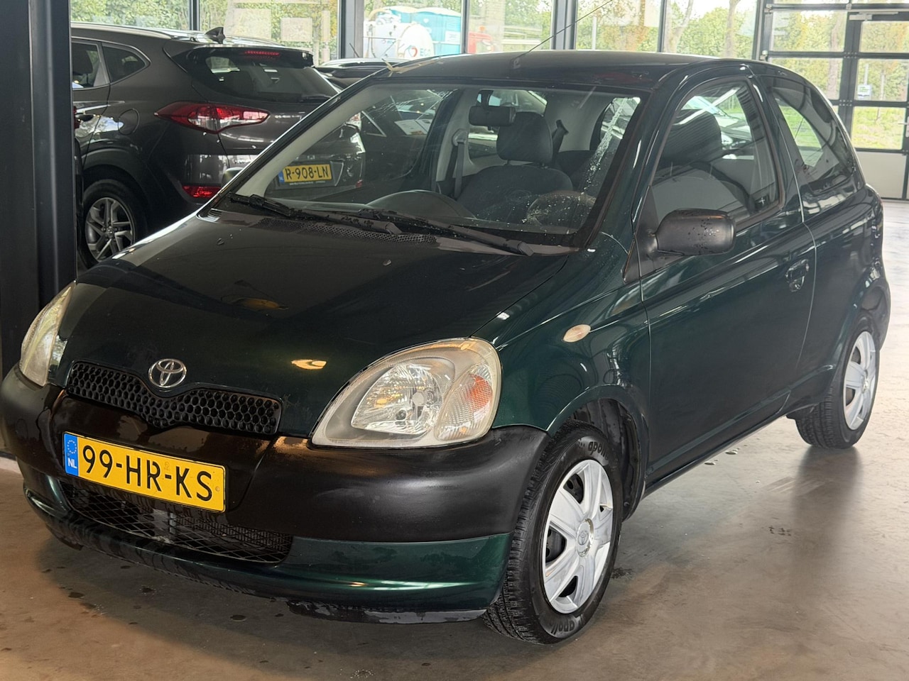 Toyota Yaris - 1.0-16V VVT-i Terra 1.0-16V VVT-i Terra - AutoWereld.nl