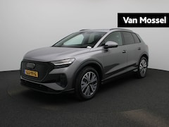 Audi Q4 e-tron - 45 quattro Advanced edition 82 kWh | Demo | Navigatie | Stoelverwarming | Camera | Parkeer