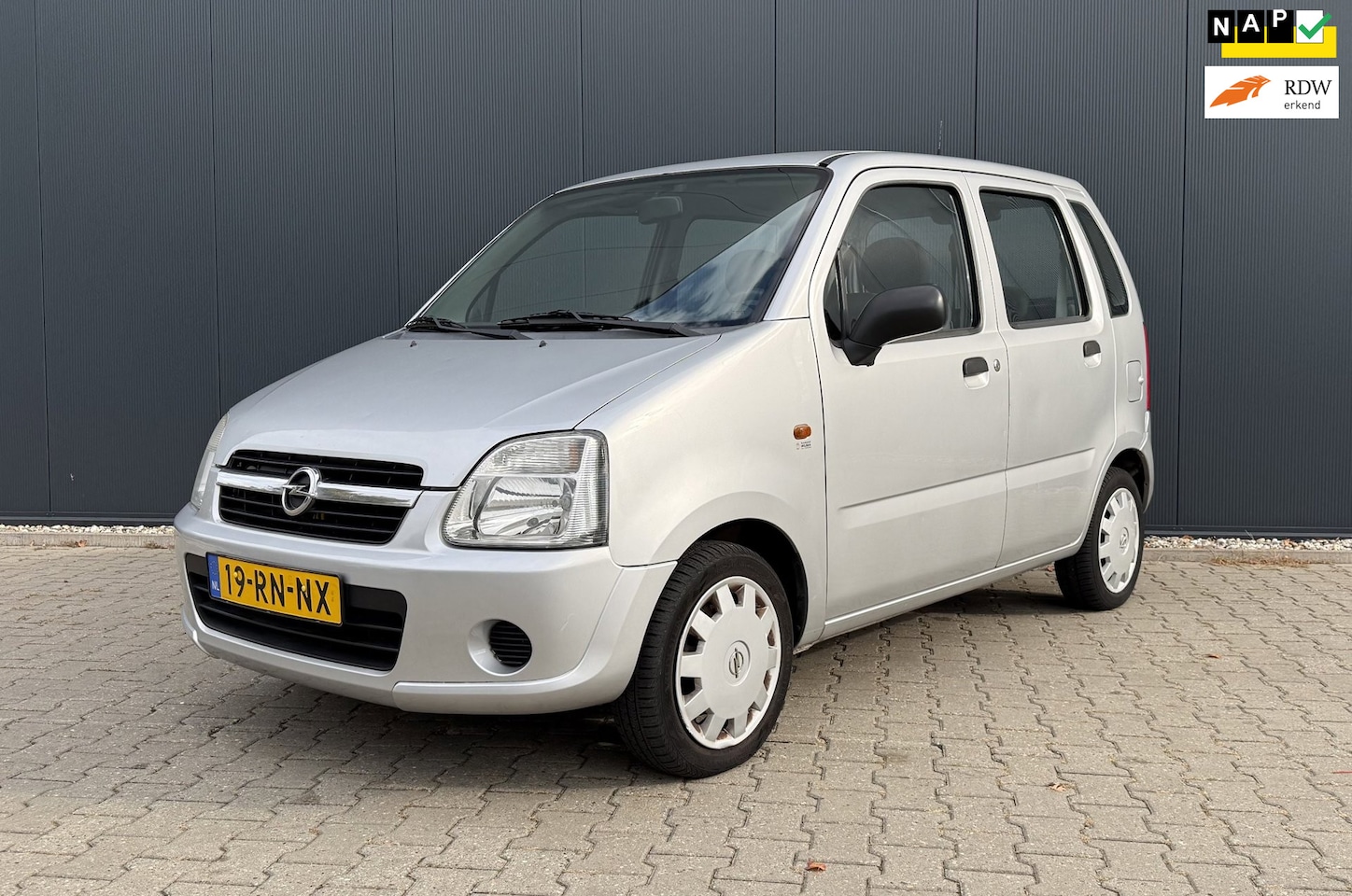 Opel Agila - 1.0-12V Flexx cool Airco NIEUW APK - AutoWereld.nl