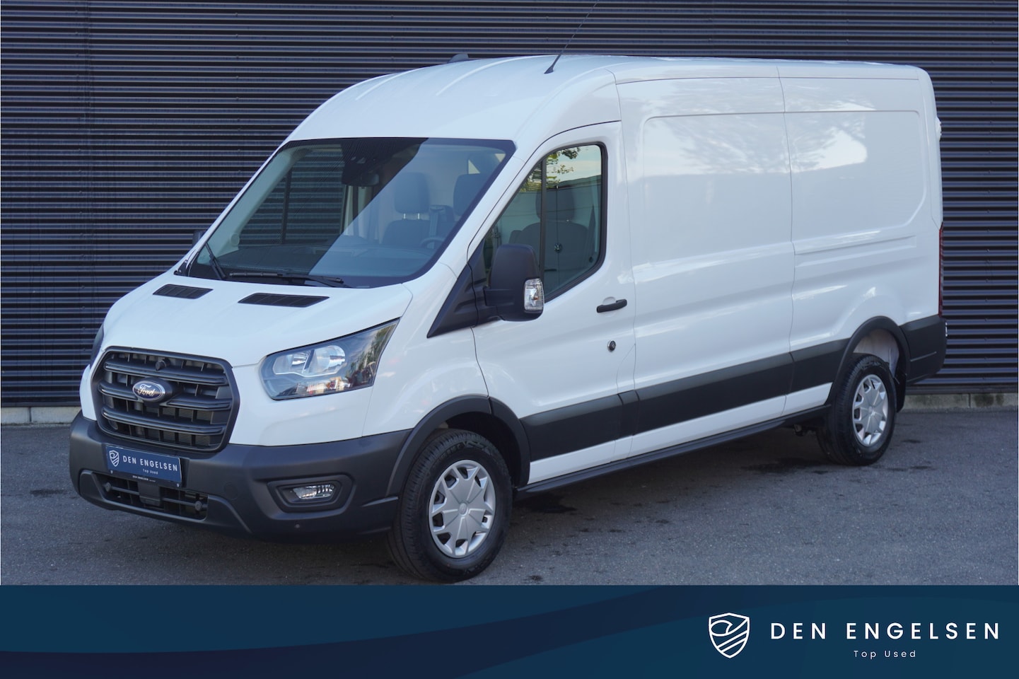 Ford Transit - 350 L3H2 130pk Automaat Cruise control Airco Parkeersensoren 3-Zits Laadruimte pakket - AutoWereld.nl